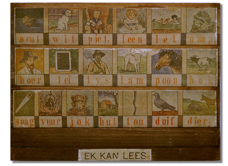 Leesplankje E. Tismeer omstreeks 1930.